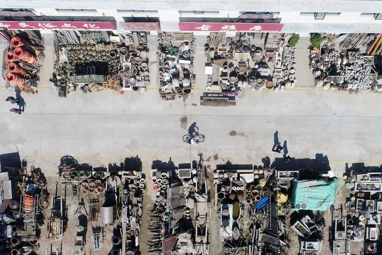 From “Collecting and Reselling Old Goods” to “Rediscovering Cultural Roots” Shui Luopo Town in Yangxin County Unlocks a “New Formula” for Rural Revitalization Through Folk Heritage